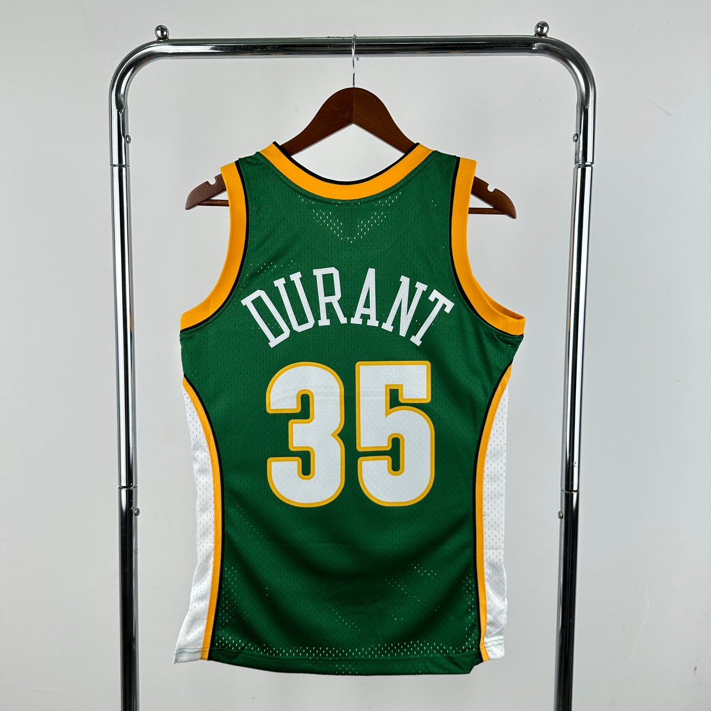 Seattle SuperSonics Retro (2007) – Kevin Durant #35