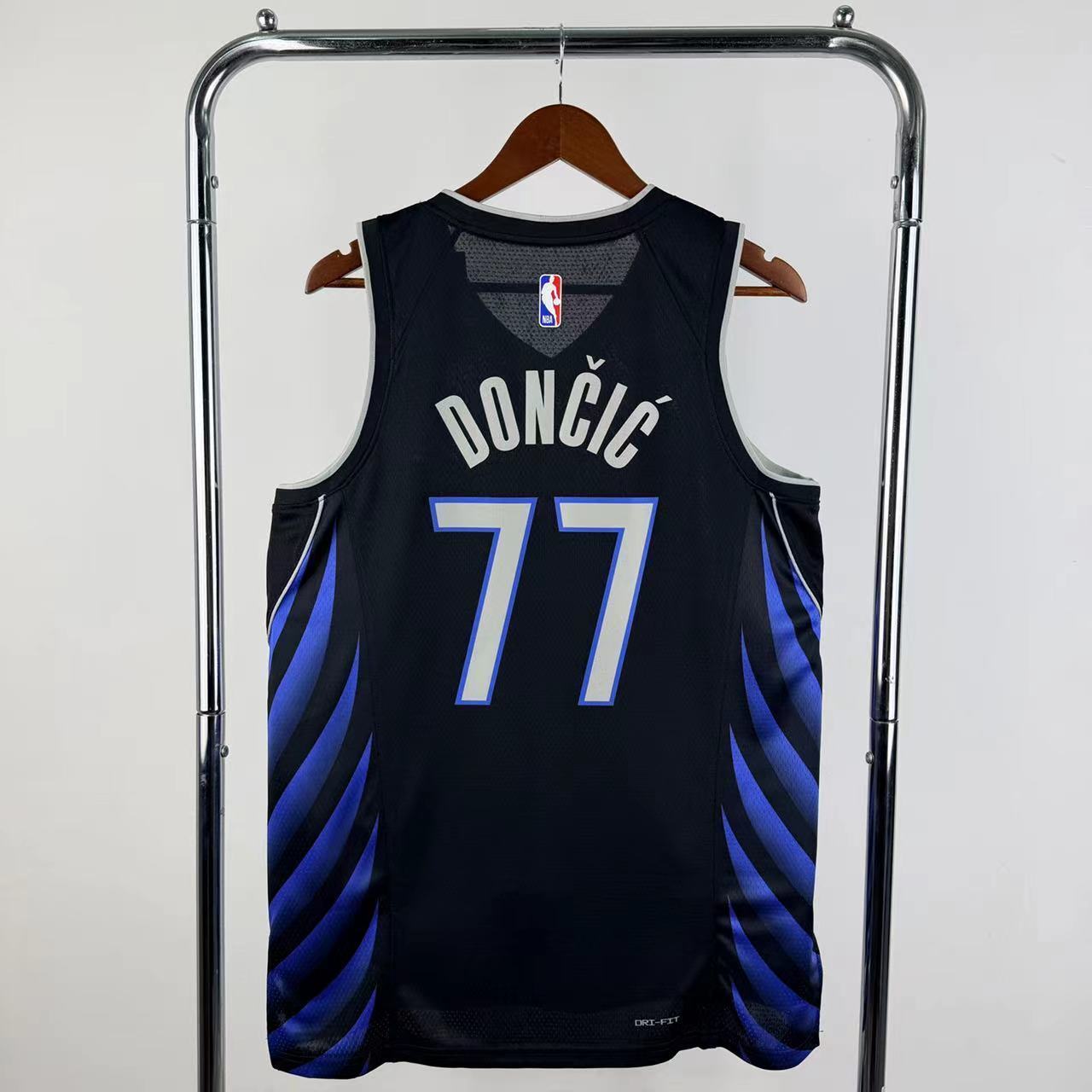 Dallas Mavericks 26