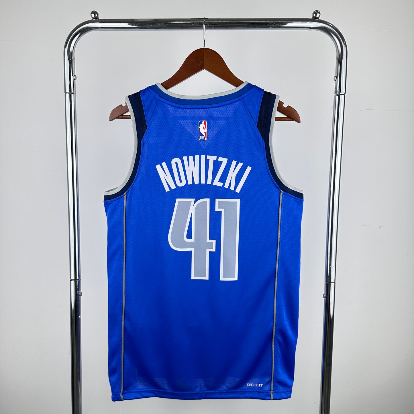 Dallas Mavericks Symbol (Aktuell) - Spieler auswählen