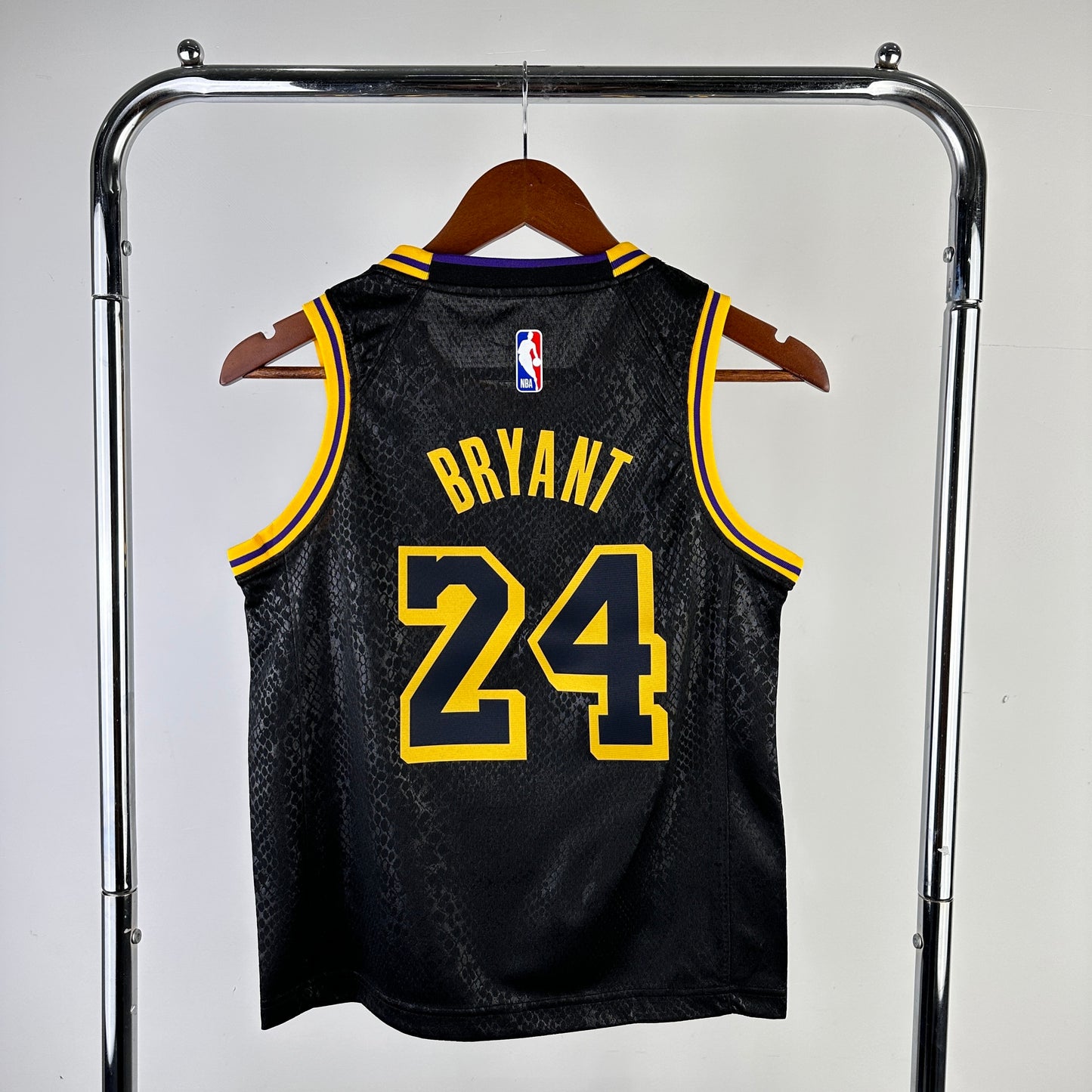 Los Angeles Lakers Black Mamba (Kinder) - Kobe Bryant #24