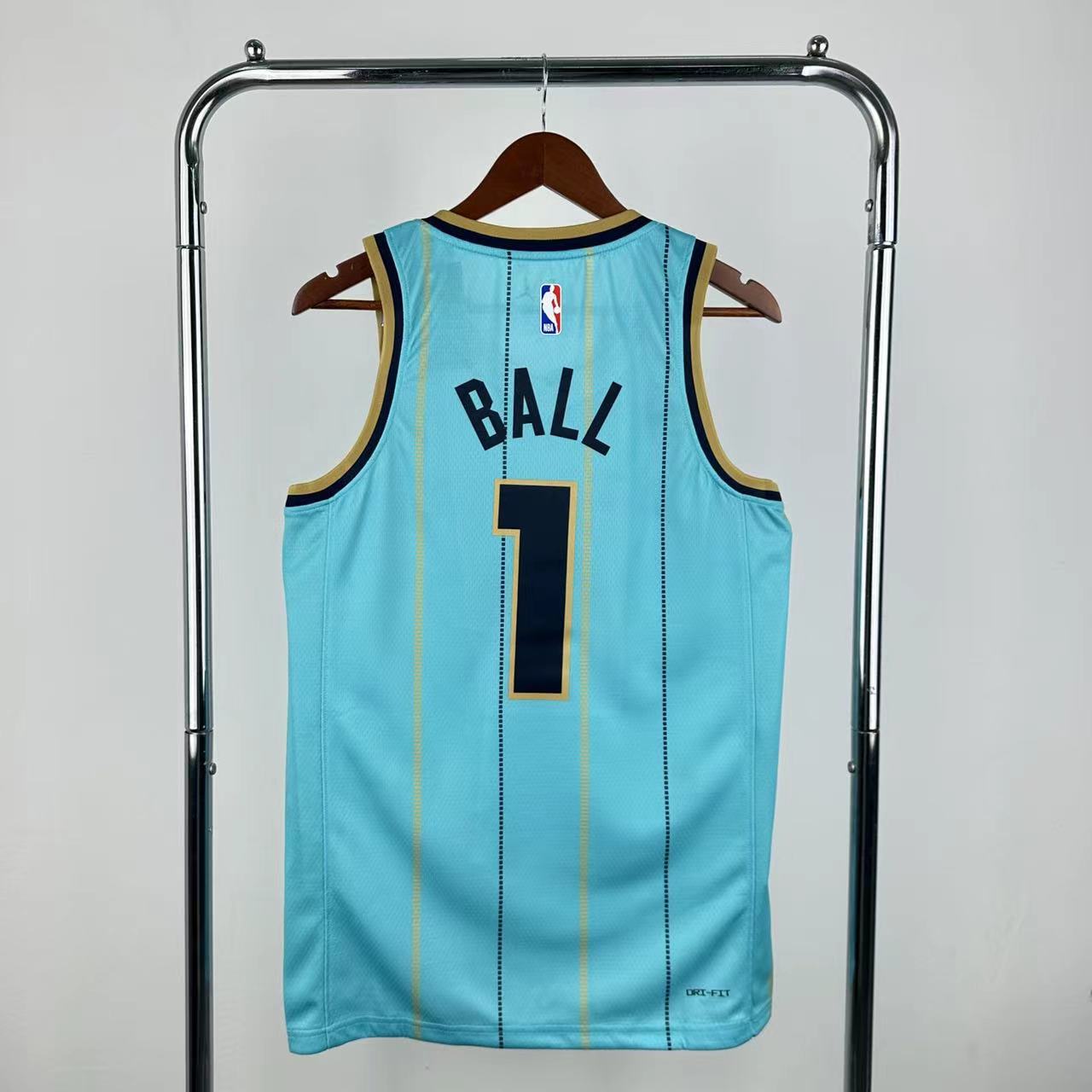 Charlotte Hornets City Edition (24/25) – Lamelo Ball #1