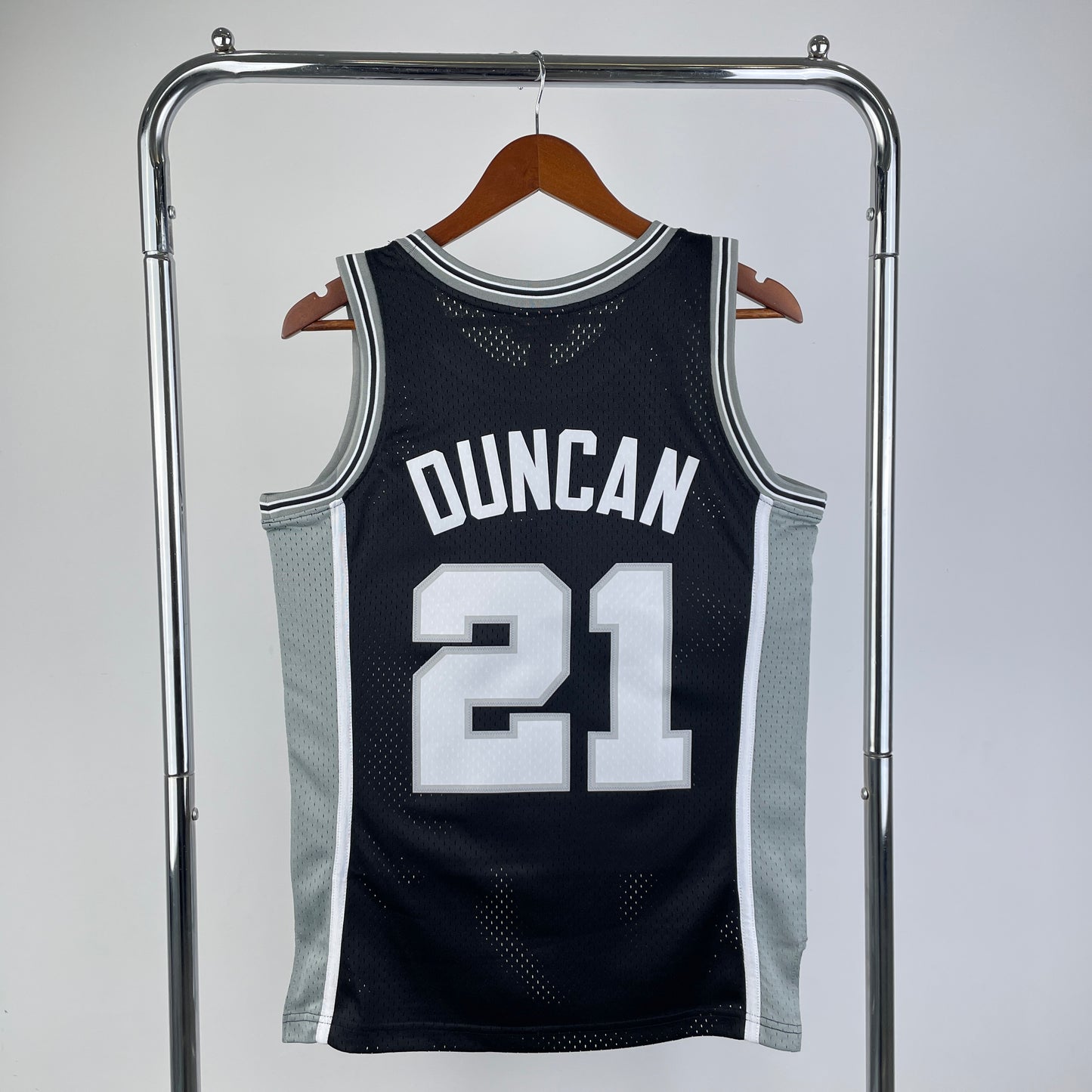 San Antonio Spurs Retro (1998) - Tim Duncan #21