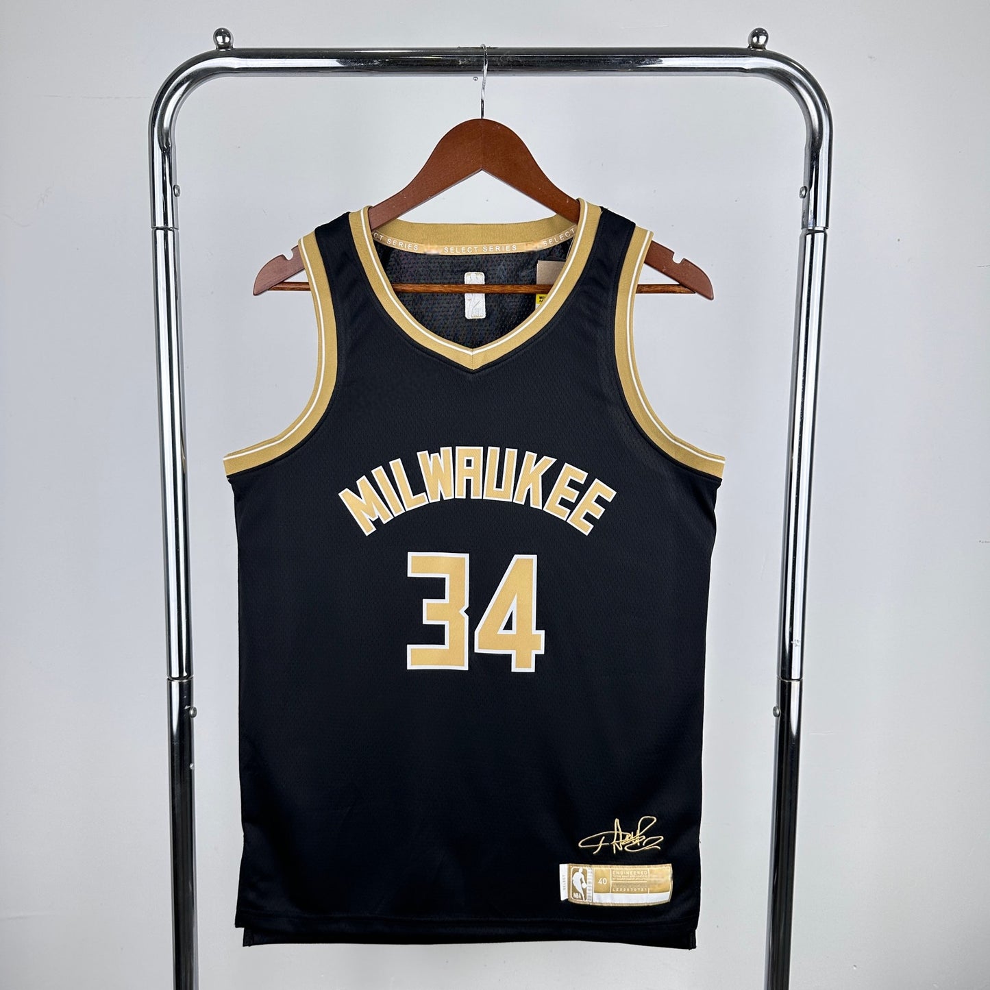 Milwaukee Bucks 24 (Edition)