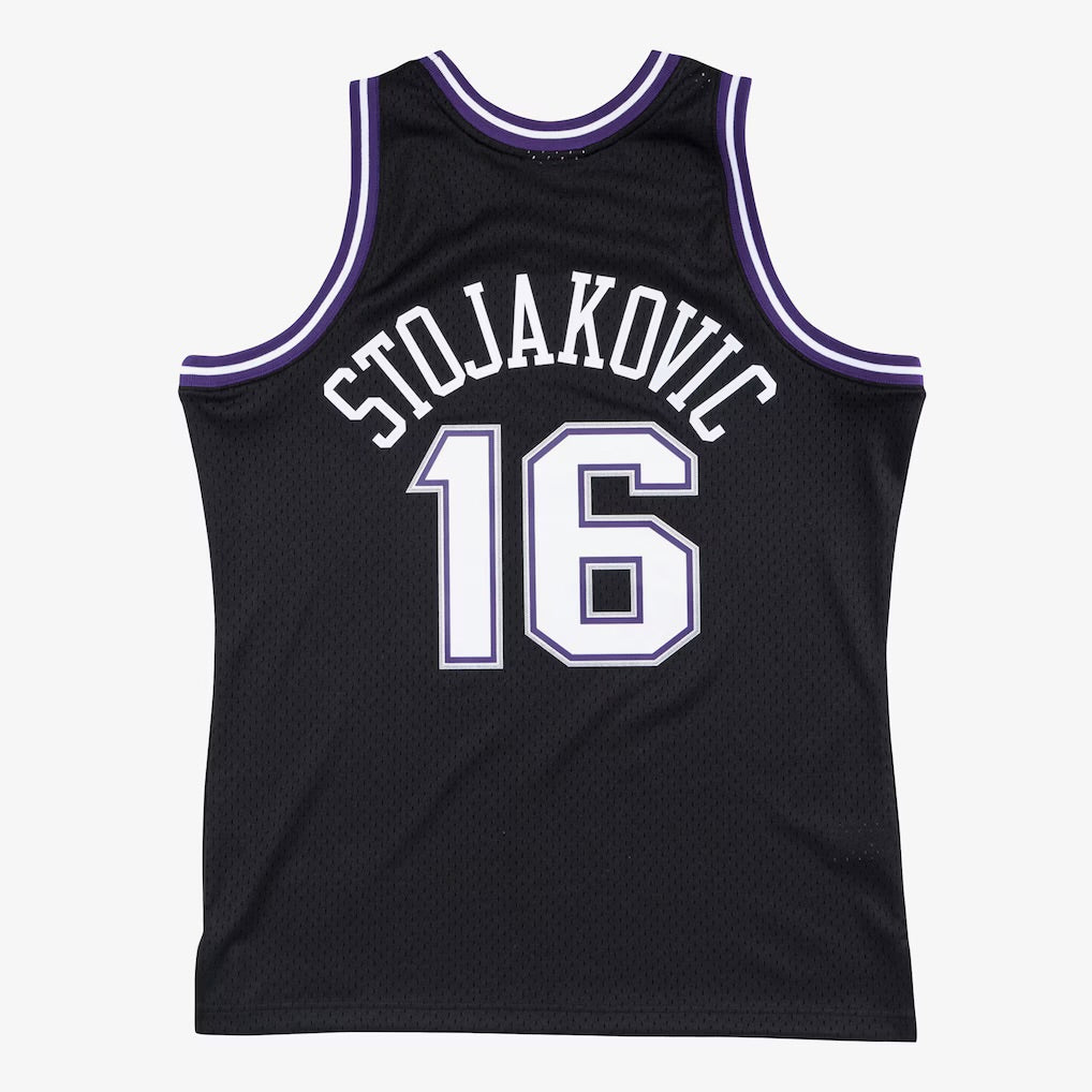 Sacramento Kings Retro (2001) – Peja Stojakovic #16