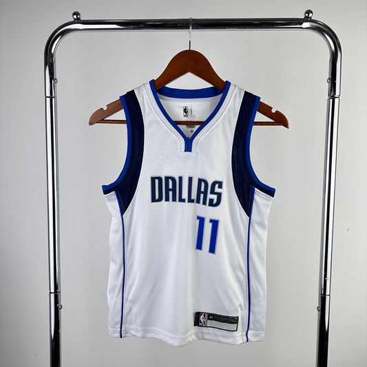 Dallas Mavericks Association (Kids) - Kyrie Irving #11