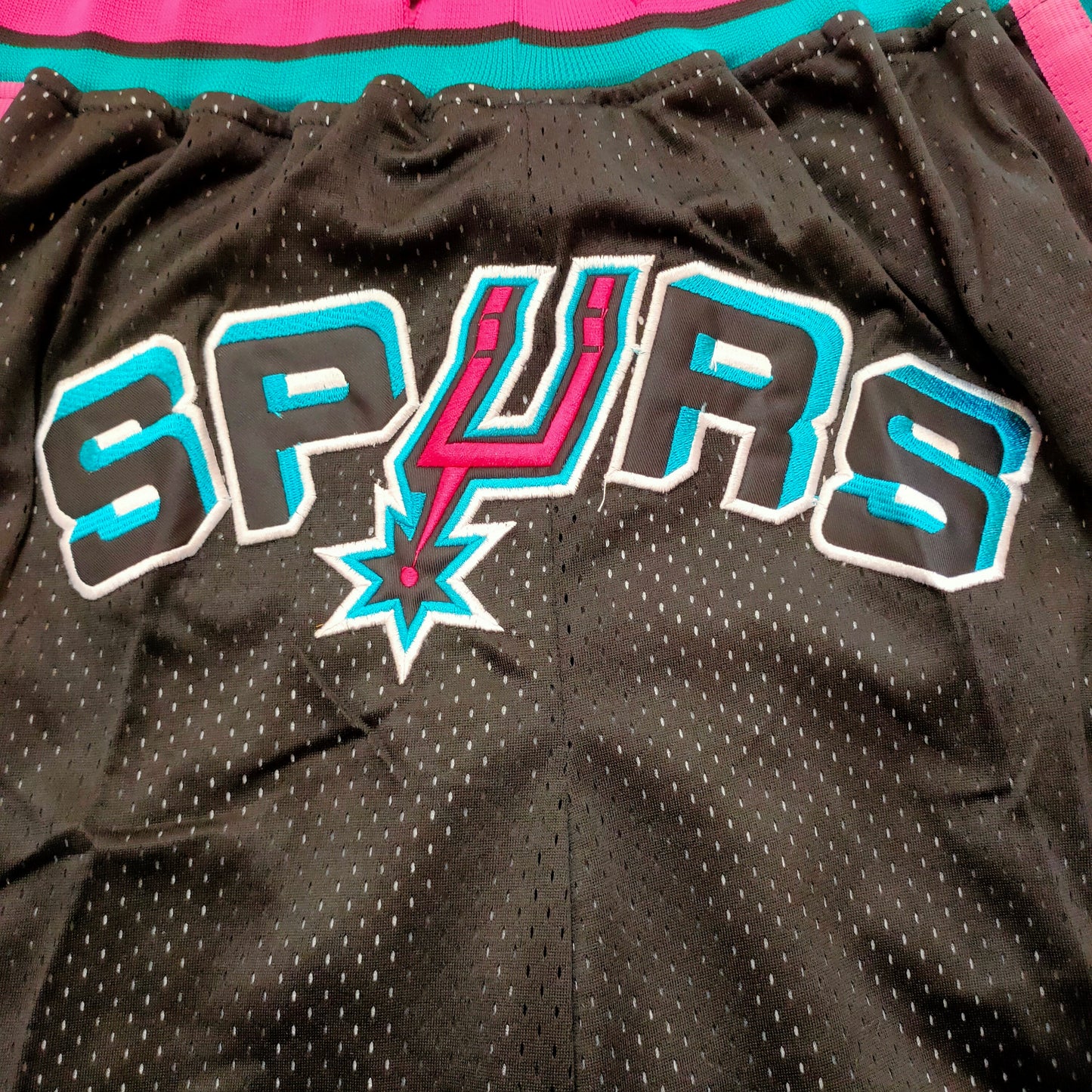 San Antonio Spurs Retro (Shorts)