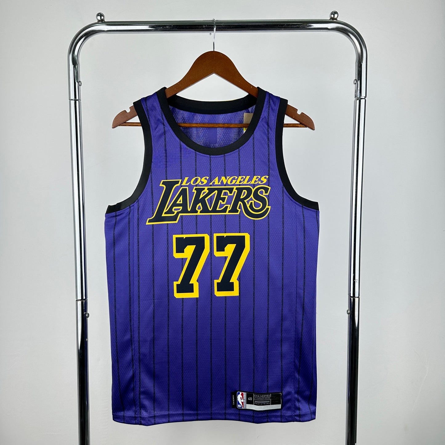 Los Angeles Lakers 25