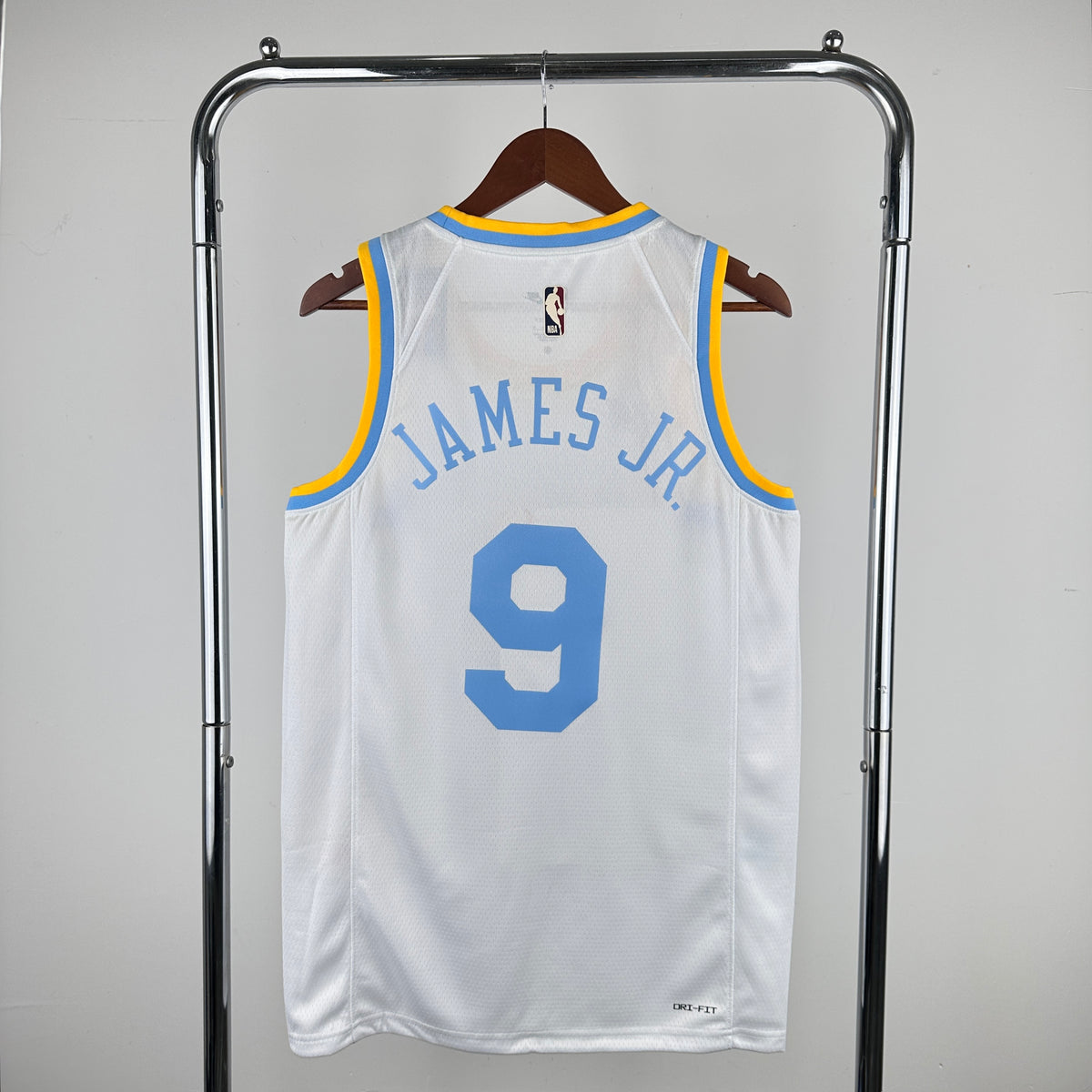 Los Angeles Lakers Classic (22/23) - Choose Player