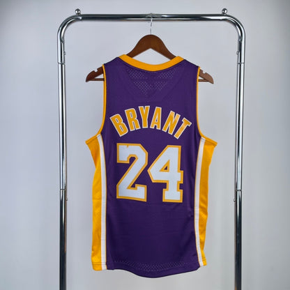 Los Angeles Lakers Retro (2008) - Kobe Bryant #24