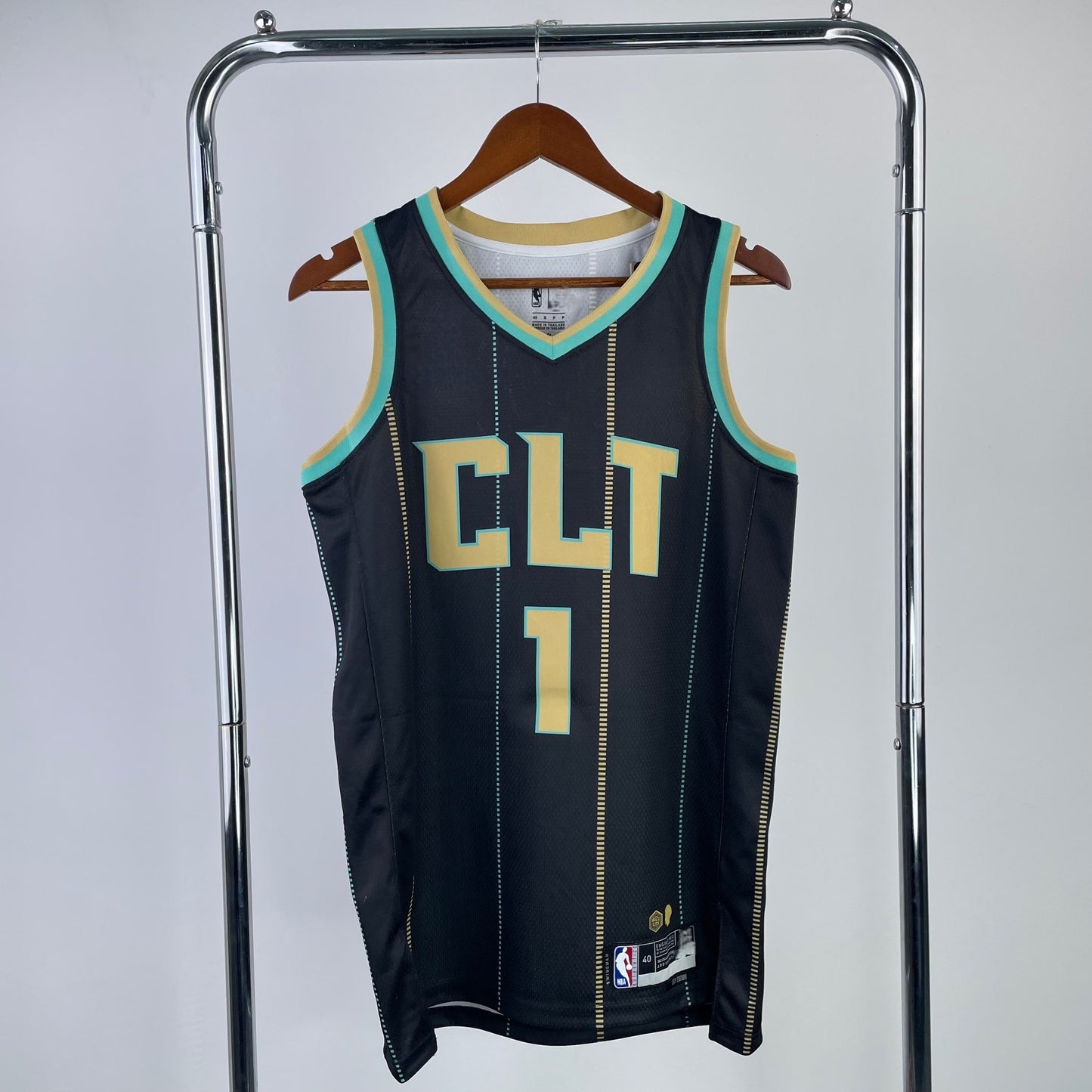 Charlotte Hornets City Edition (22/23) - Choose Player