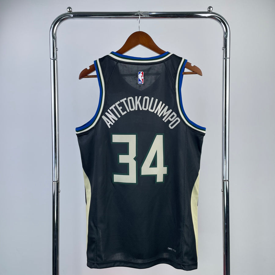 Milwaukee Bucks Statement (Current) - Choose Player