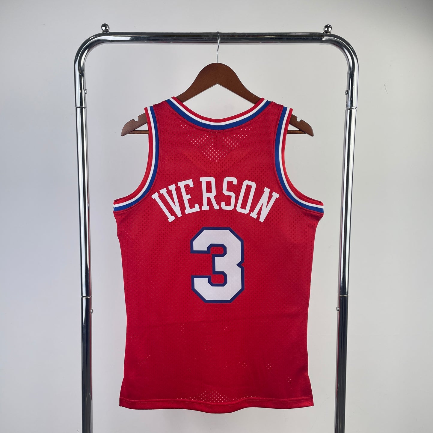 Philadelphia 76ers Retro (2002) - Allen Iverson #3