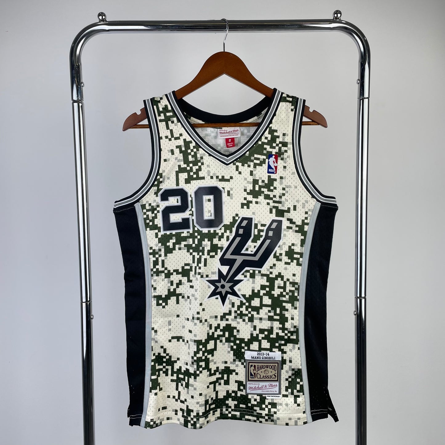 San Antonio Spurs Retro (2013) - Manu Ginobili #20