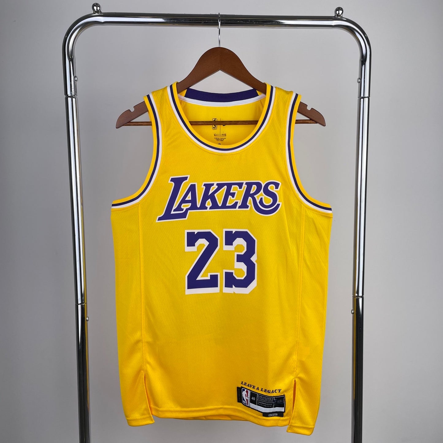 Los Angeles Lakers Icon (Current) - Lebron James #23