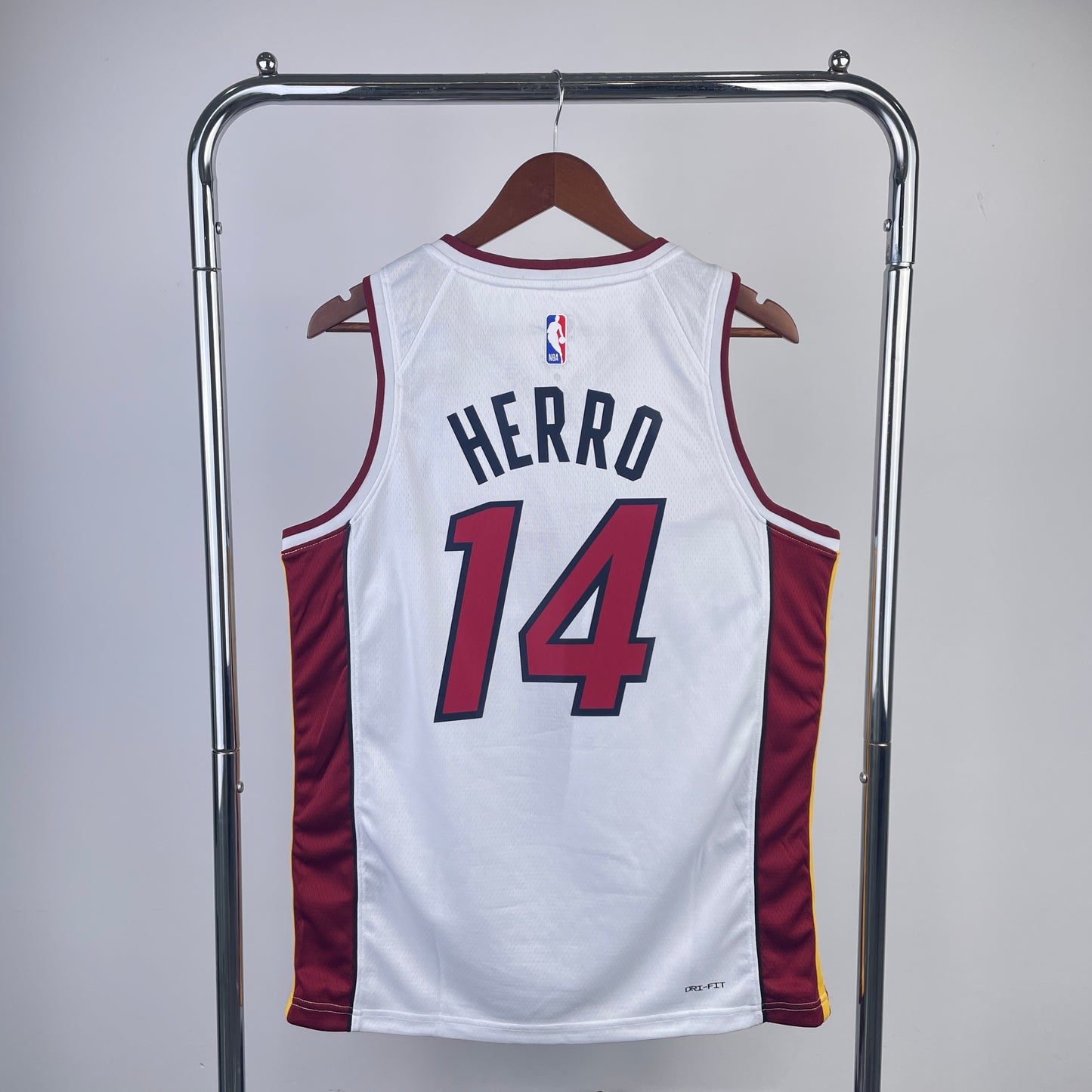 Miami Heat 23 (Retro Players)