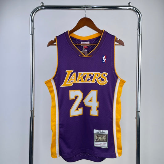 Los Angeles Lakers Retro (2008) - Kobe Bryant #24