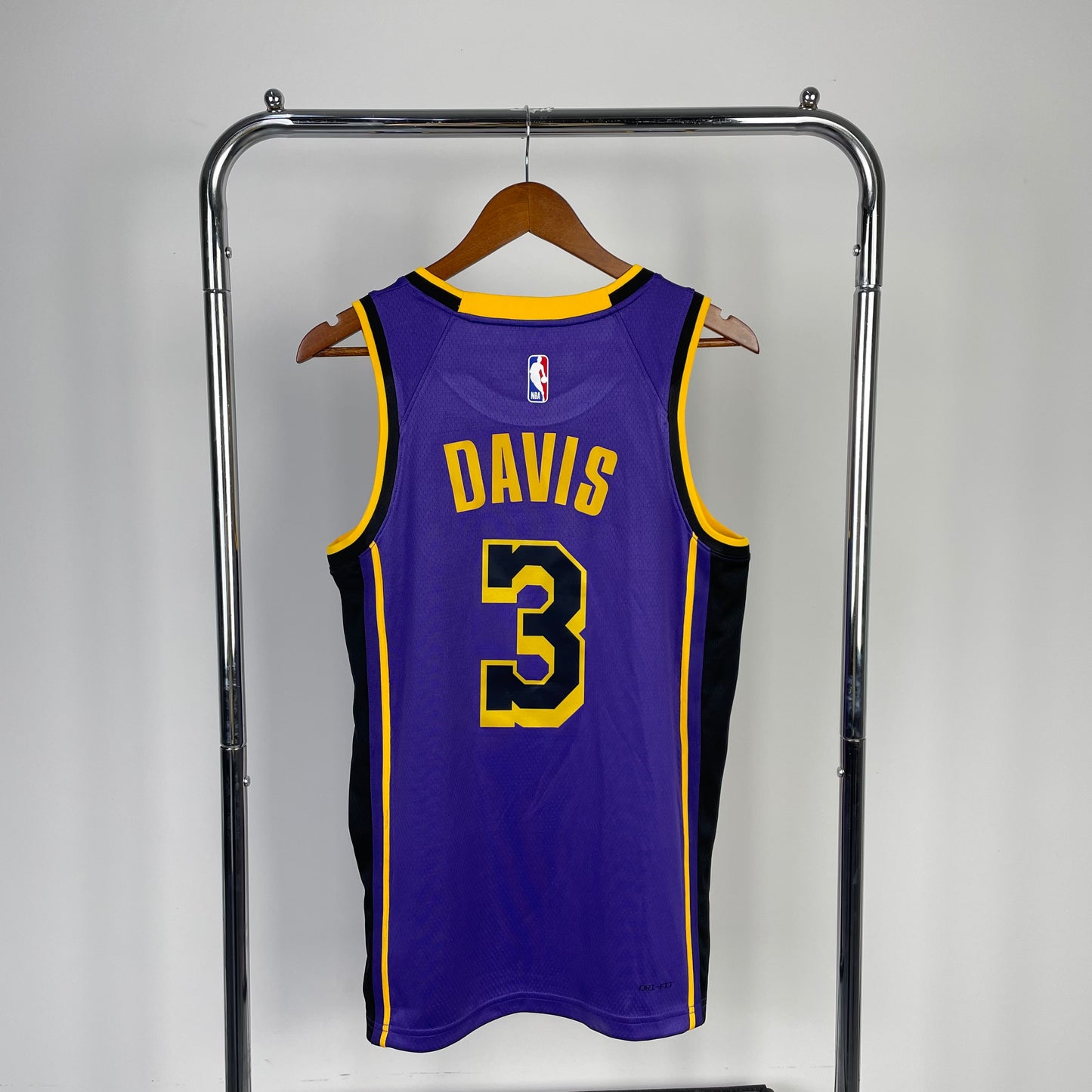 Los Angeles Lakers 23