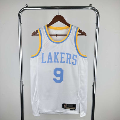 Los Angeles Lakers 23