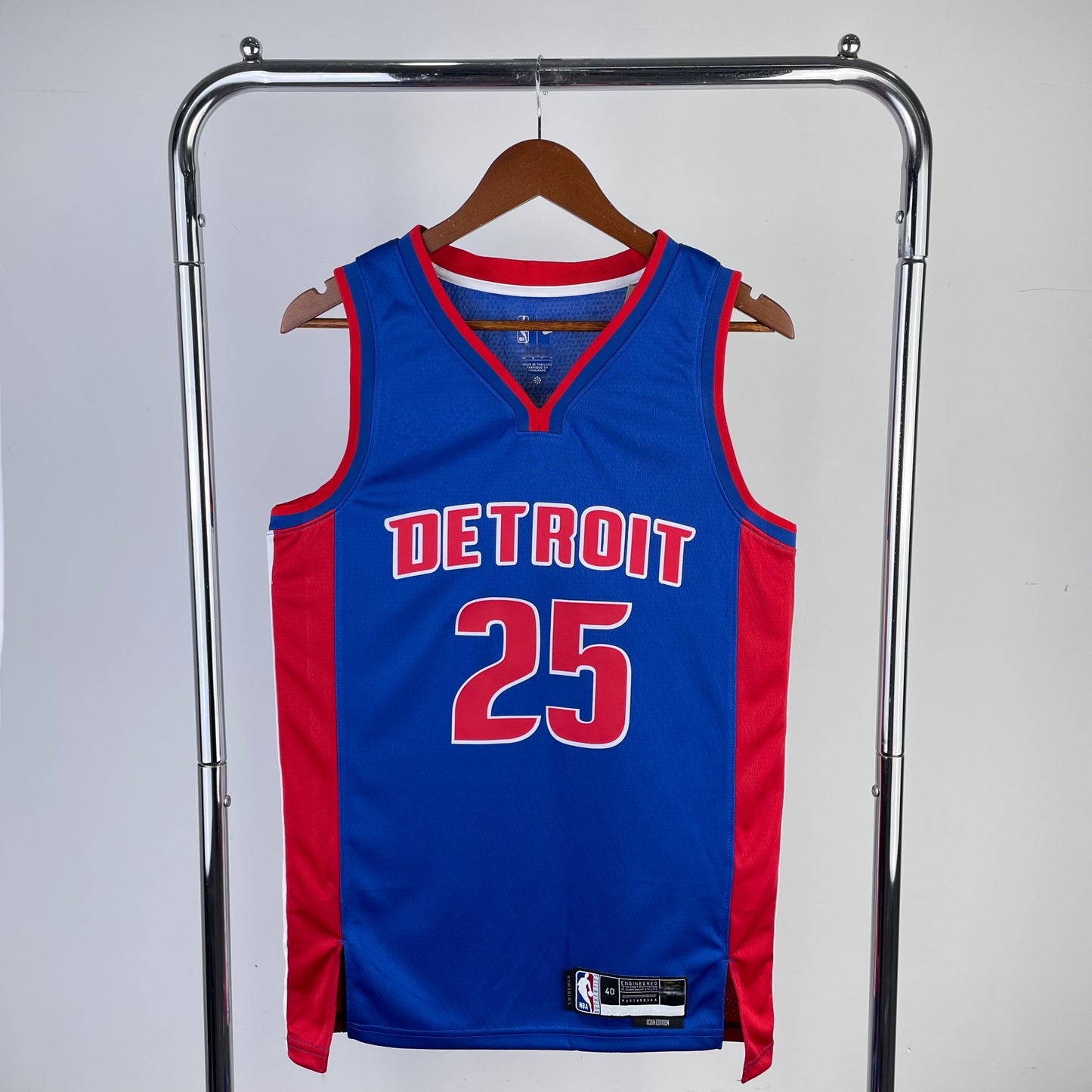 Detroit Pistons 23 (Retro Players)