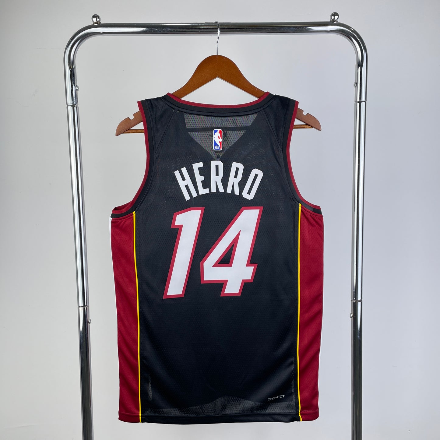 Miami Heat 23 (Retro Players)