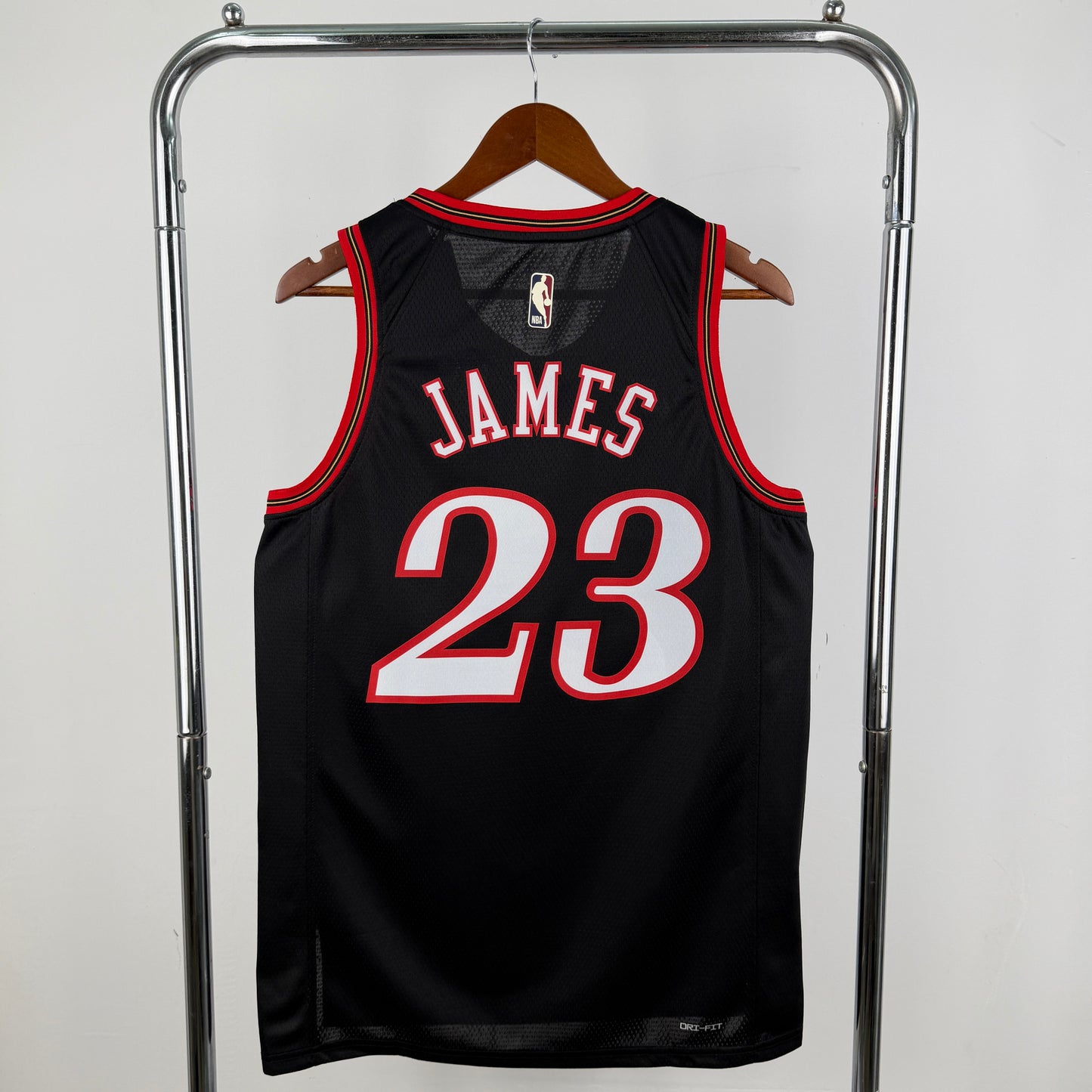 Philadelphia 76ers Classic (Current) - Lebron James #23
