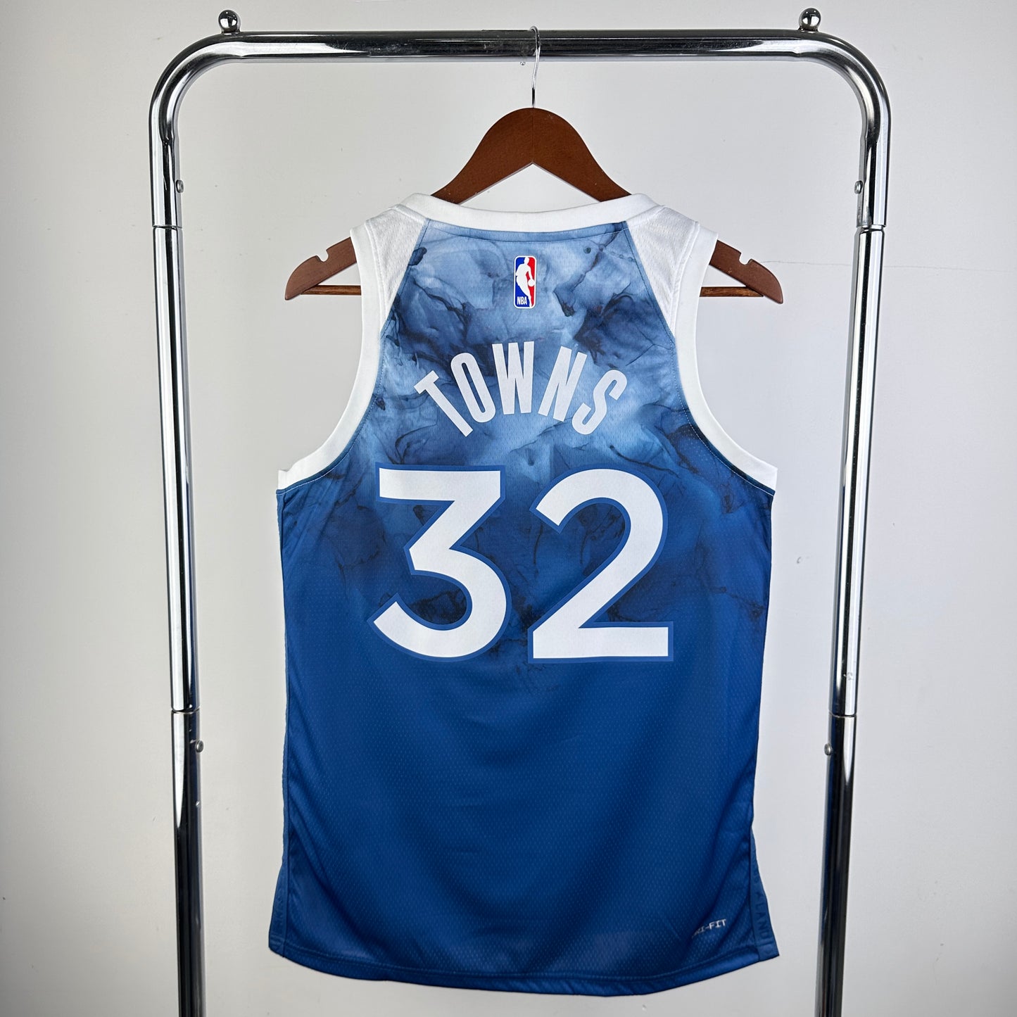 Minnesota Timberwolves 24