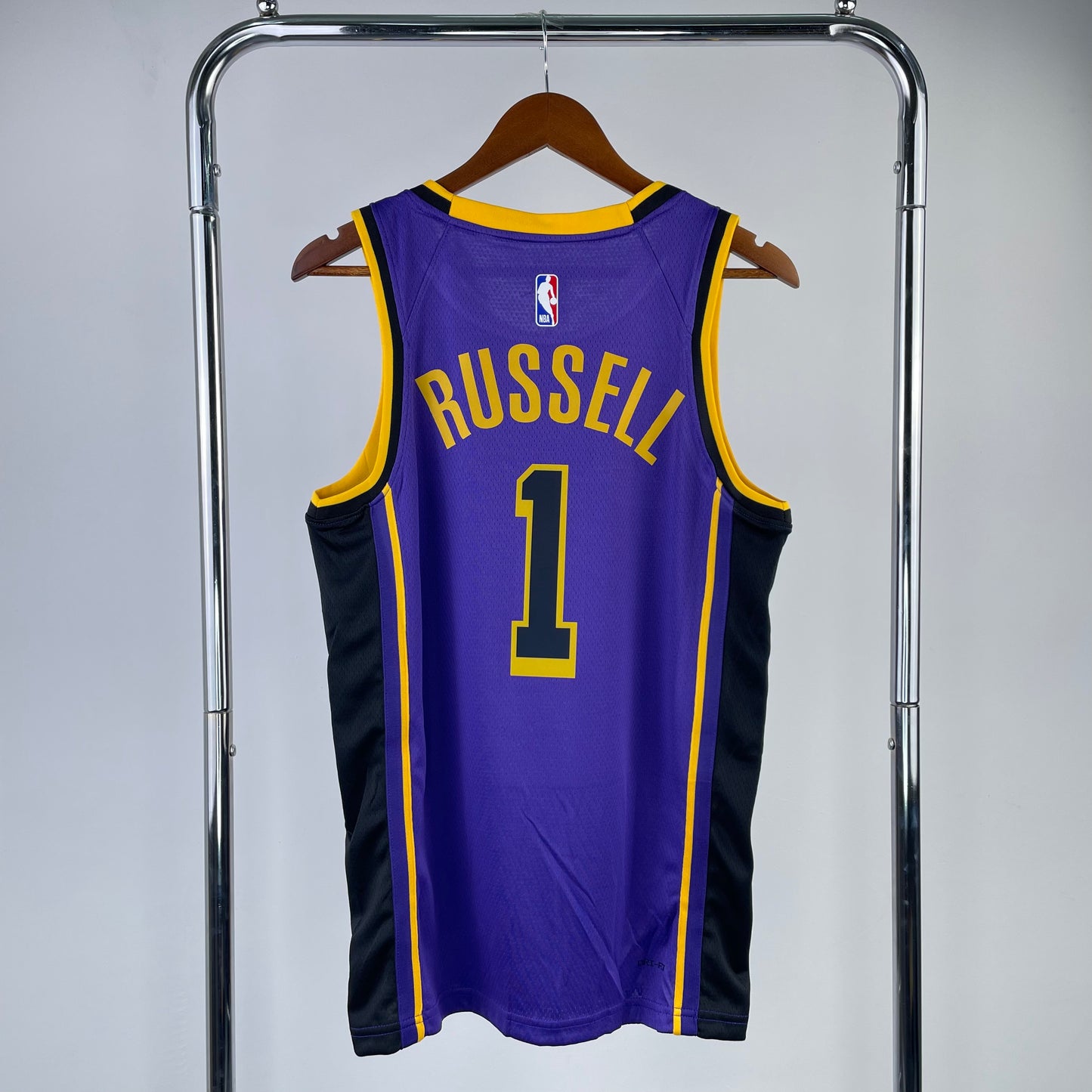 Los Angeles Lakers 23