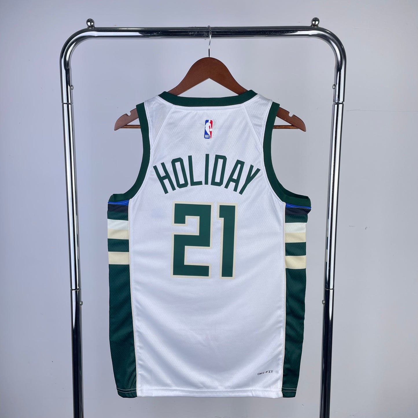 Milwaukee Bucks 23